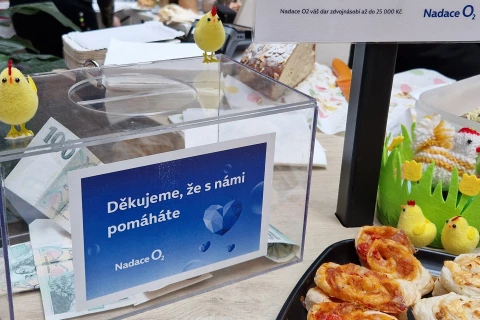 Vítáme jaro velikonočním pečení pro dobrou věc a&nbsp;podporou chráněných dílen